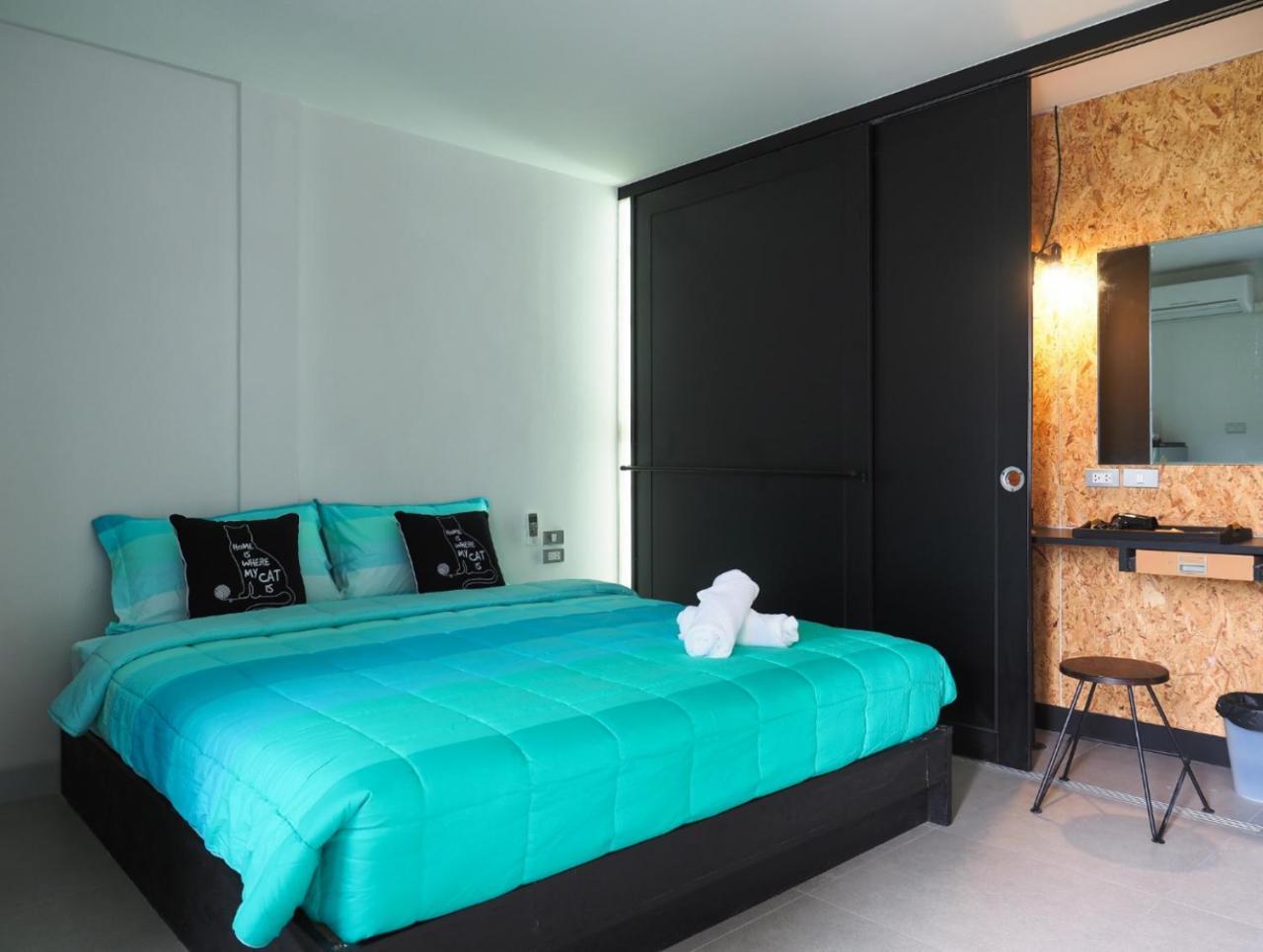 Beam House Hotel Patong Екстериор снимка