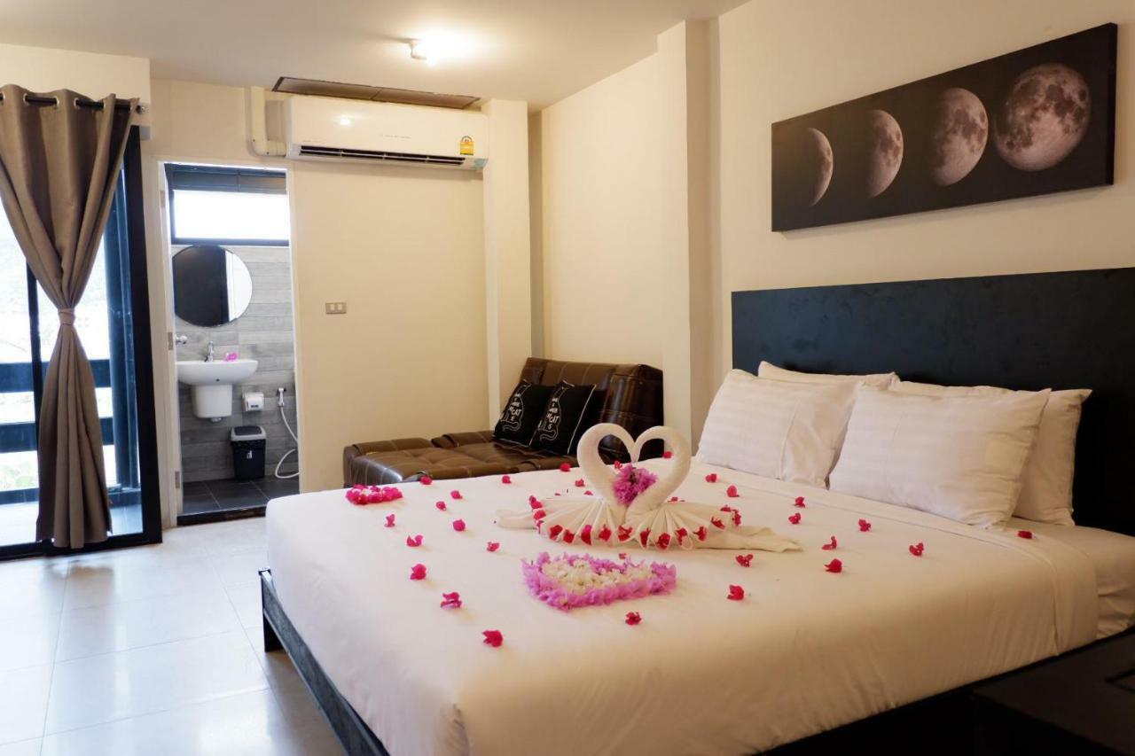 Beam House Hotel Patong Екстериор снимка