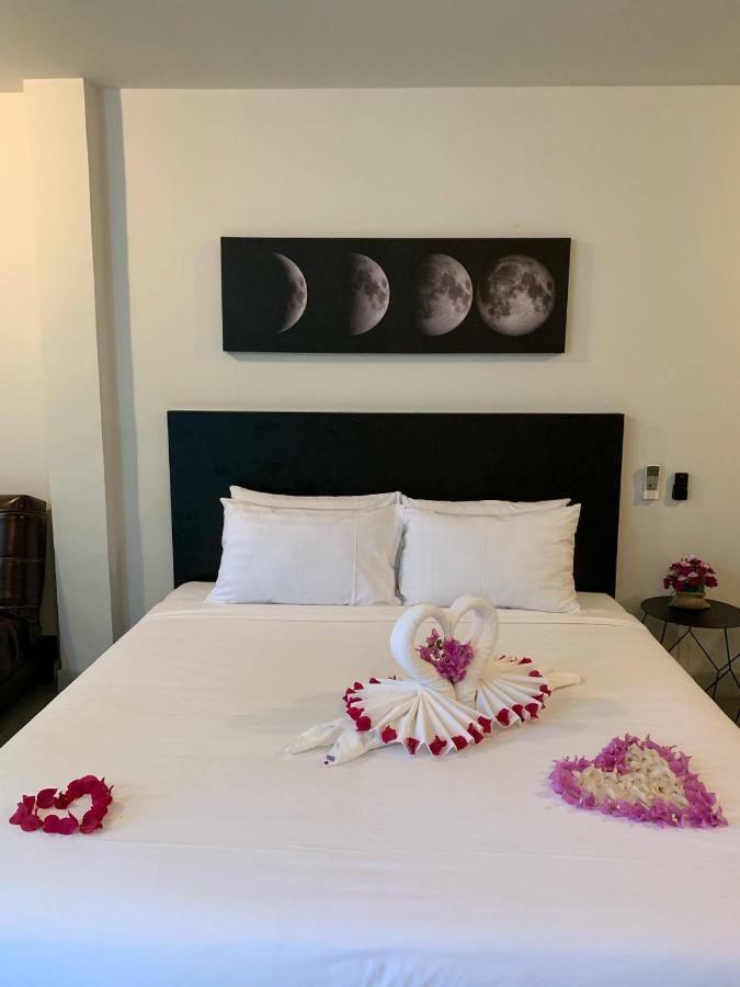 Beam House Hotel Patong Екстериор снимка