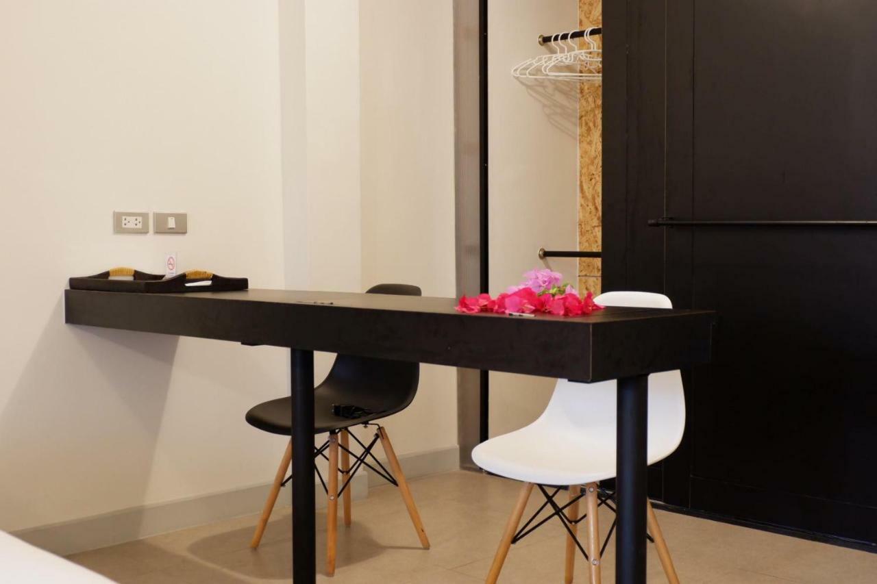 Beam House Hotel Patong Екстериор снимка