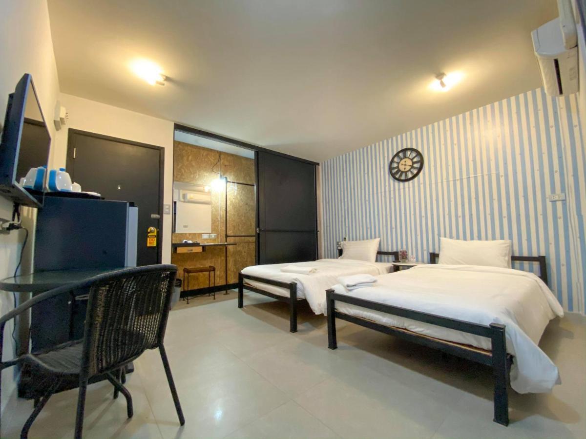 Beam House Hotel Patong Екстериор снимка