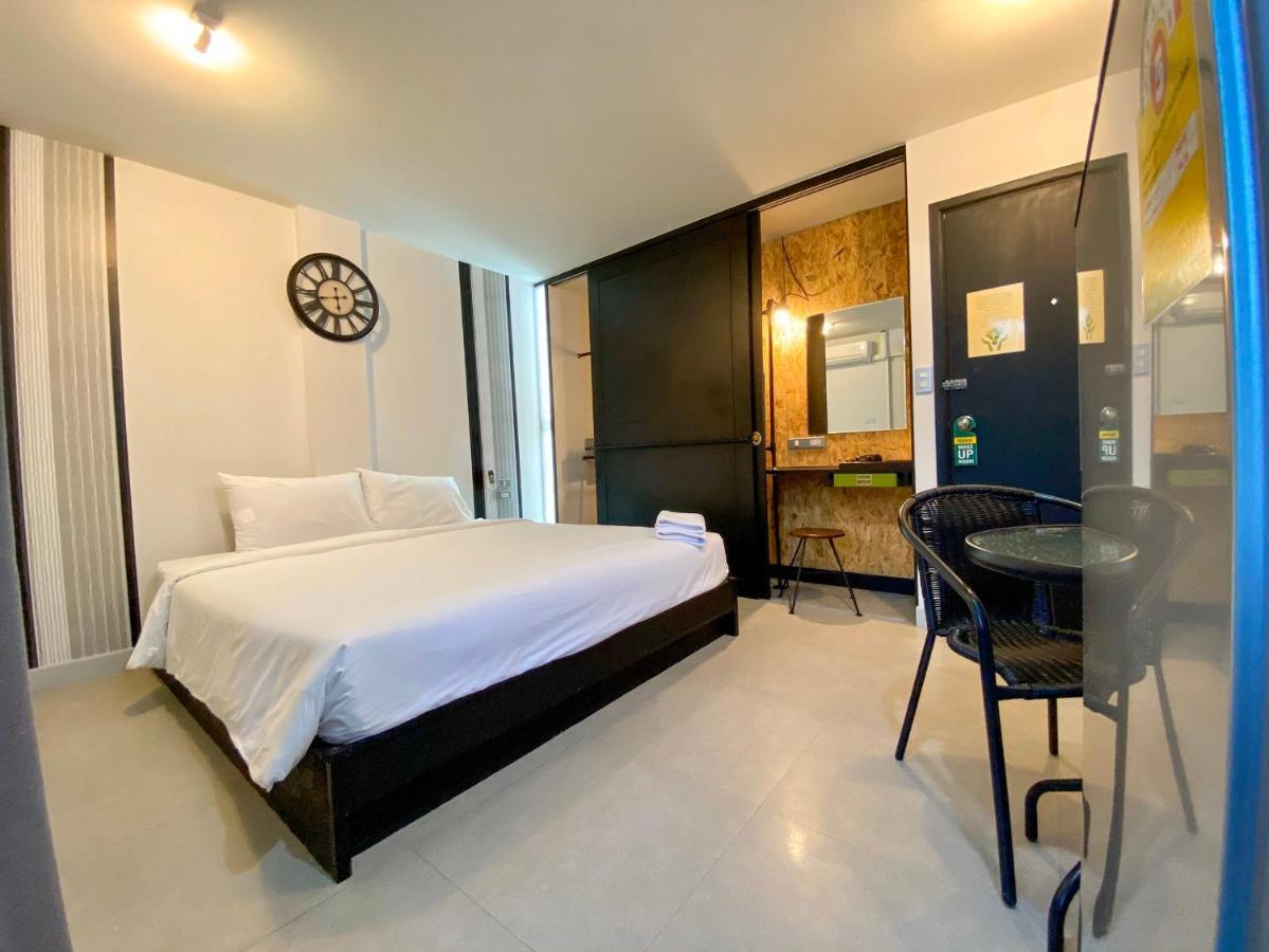 Beam House Hotel Patong Екстериор снимка