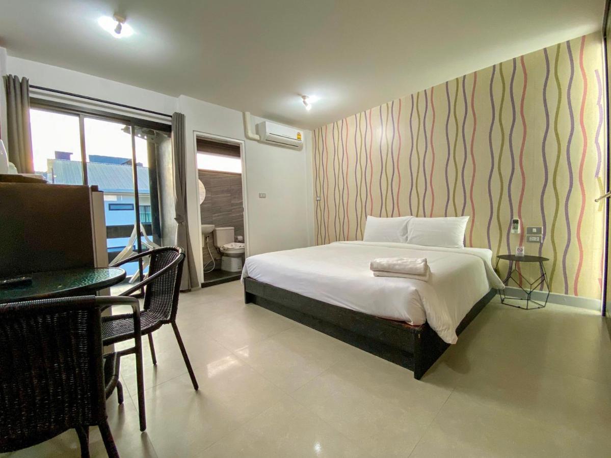 Beam House Hotel Patong Екстериор снимка