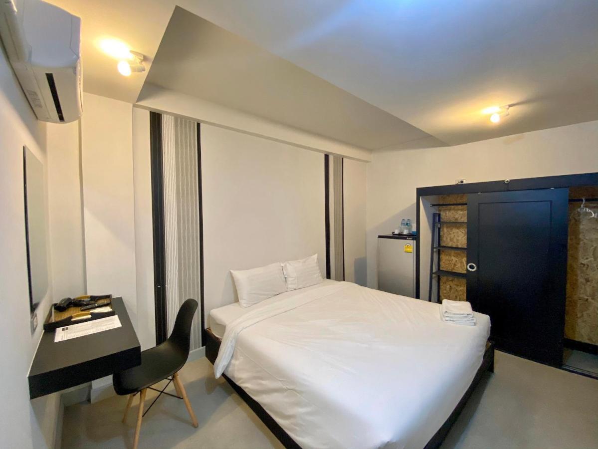 Beam House Hotel Patong Екстериор снимка